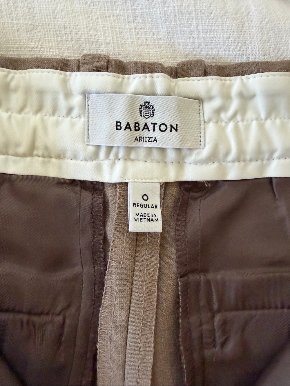 Aritzia Babaton Agency Eversential Pants - Picture 5 of 10